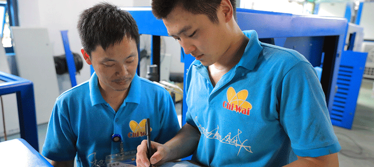 2019年浙江玉環(huán)機械展，權(quán)偉激光切割空壓機展示