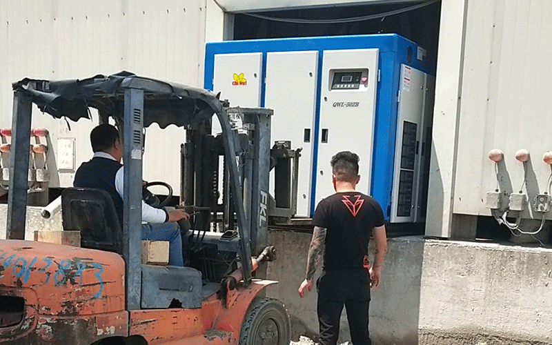 水泥攪拌車(chē)應(yīng)用 水泥攪拌車(chē)應(yīng)用