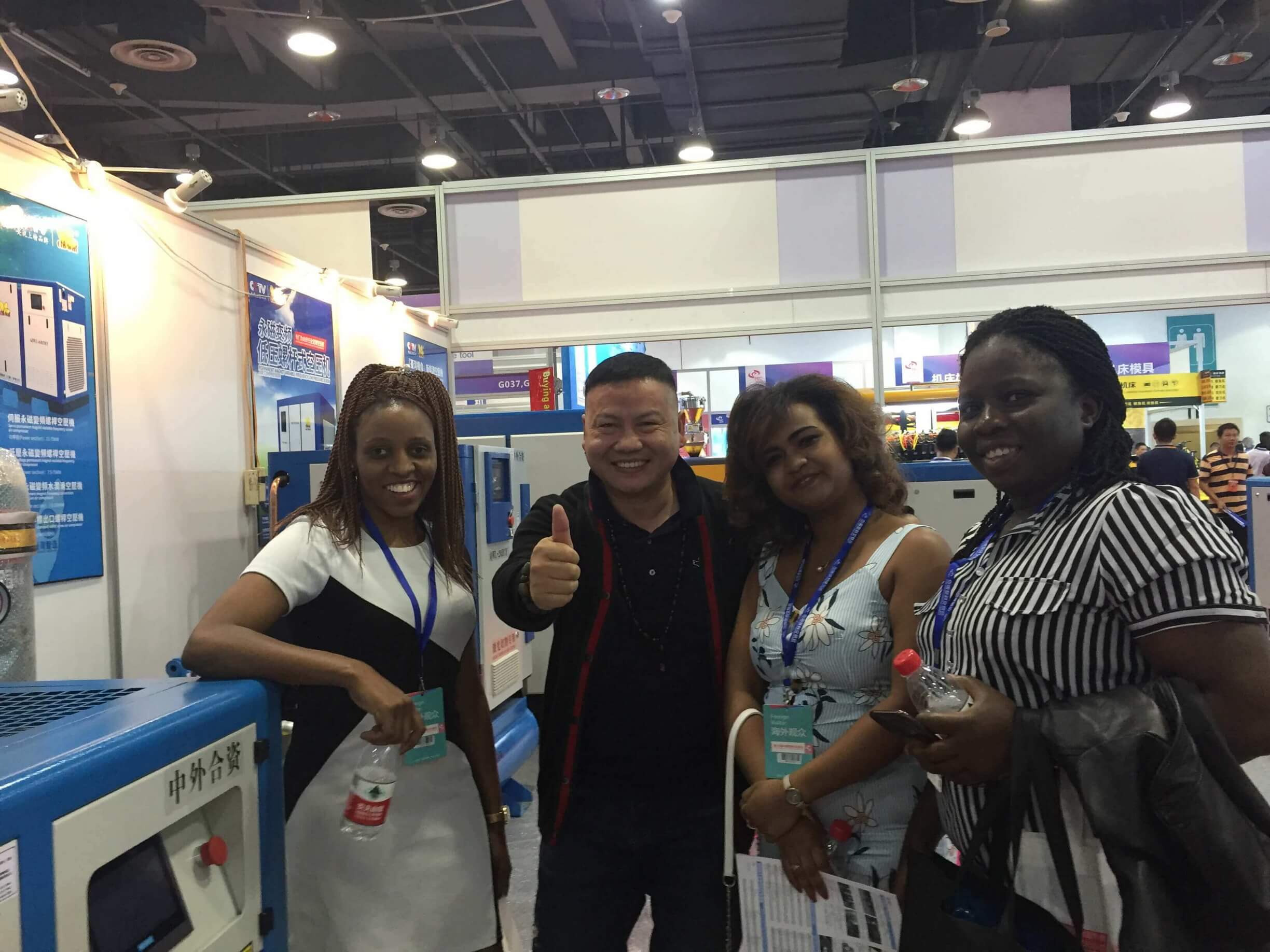 權(quán)偉節(jié)能空壓機(jī) 權(quán)偉節(jié)能空壓機(jī)