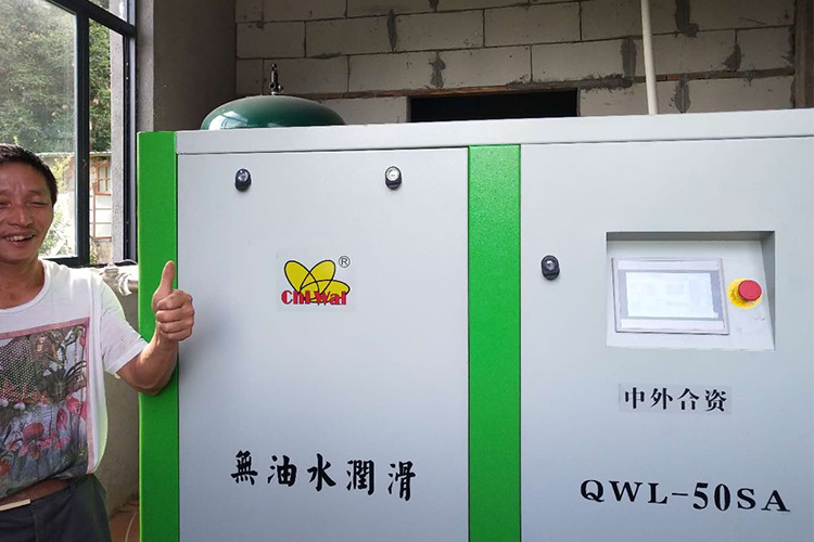 權(quán)偉無油螺桿空壓機(jī) 權(quán)偉無油螺桿空壓機(jī)